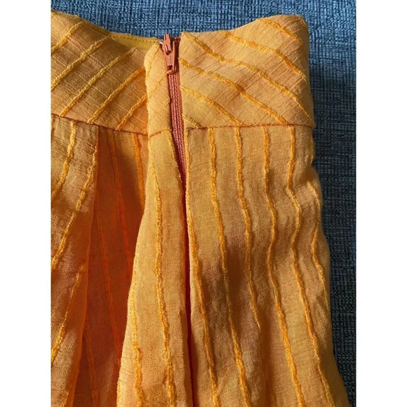 OÁSIS RESORT WEAR Women's Size L Orange Ribbed Dress Shorts Lightweight - Picture 3 of 7